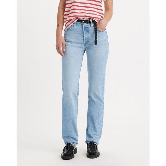 Levi's‎ Boyfriend Jeans Light Wash Size 30 - Picture 10 of 10